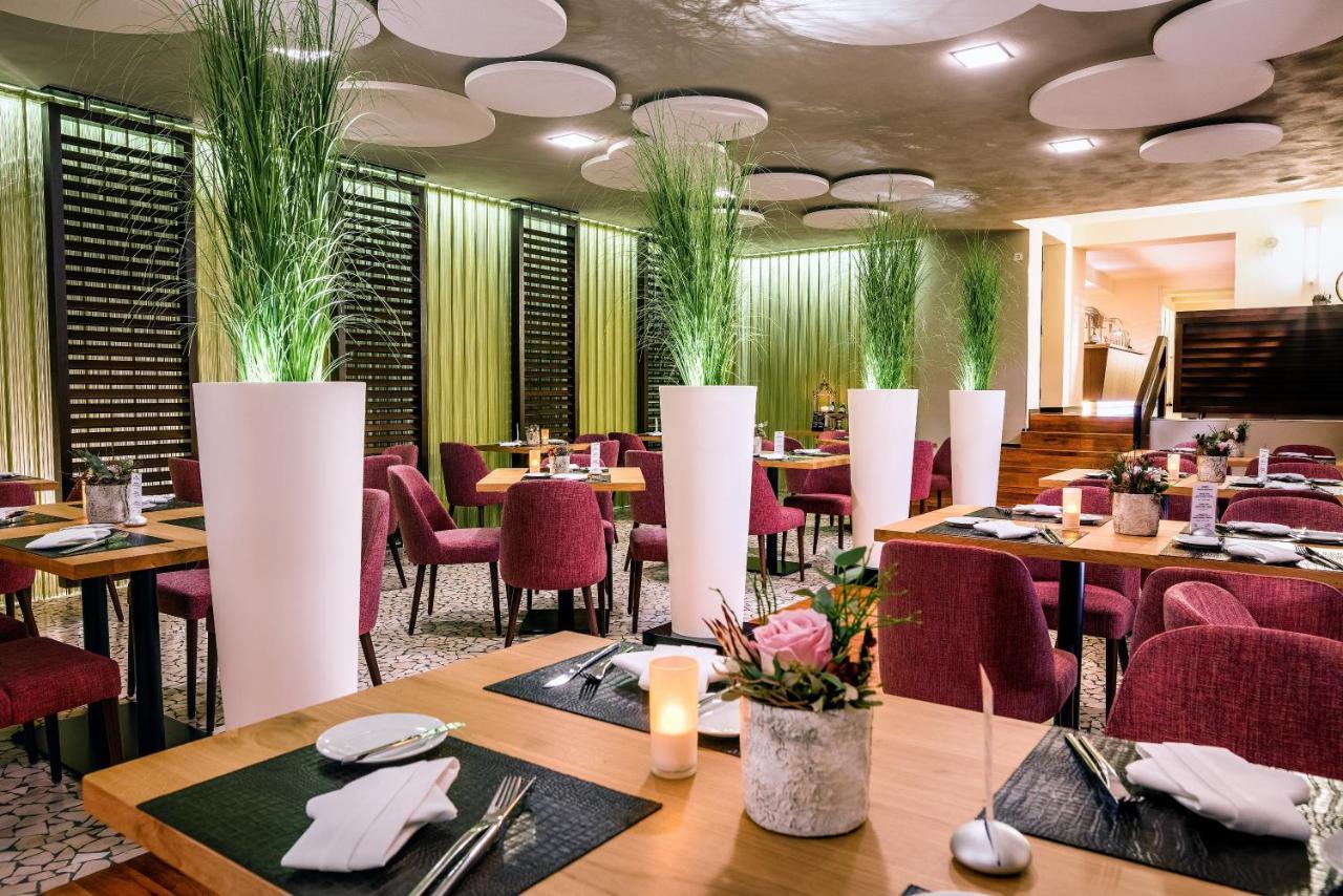 Hotel Vorfelder Walldorf  Eksteriør billede